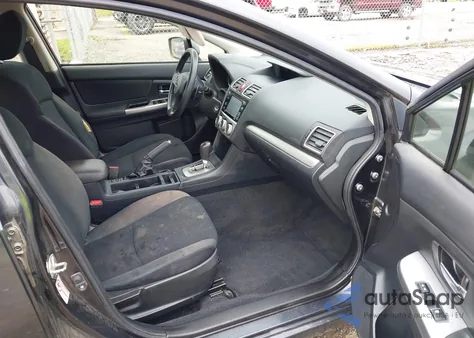 2016 Subaru Impreza 2.0I Premium z USA, uszkodzony, nr VIN JF1GJAB67GH003370